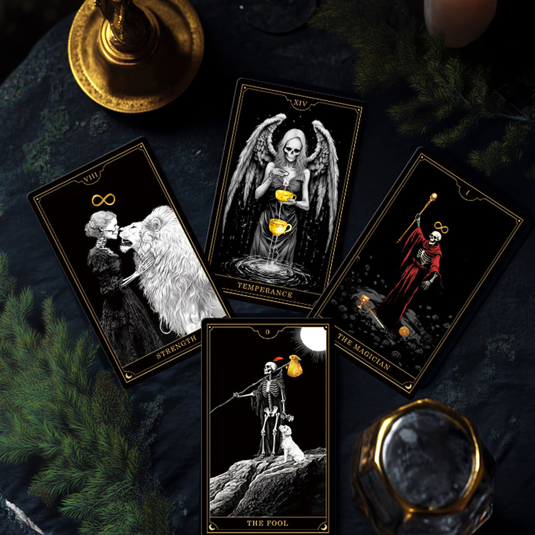 Reborn Skull Tarot