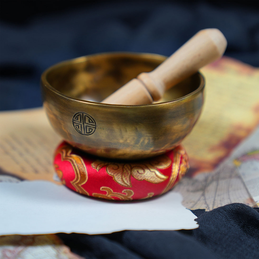 Singing Bowl-Clear the Space & Cleanse the Cards.