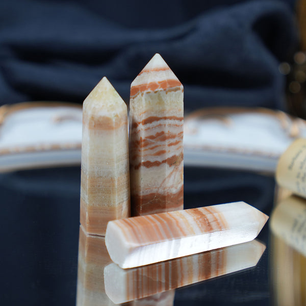 Three pieces of Pork Stone crystal points