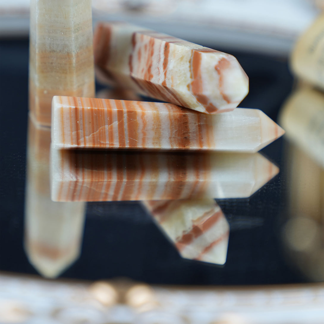Three pieces of Pork Stone crystal points